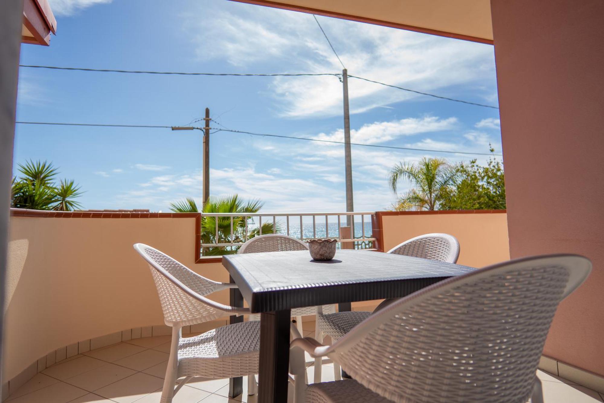 Casa Erika Apartment Bova Marina Luaran gambar
