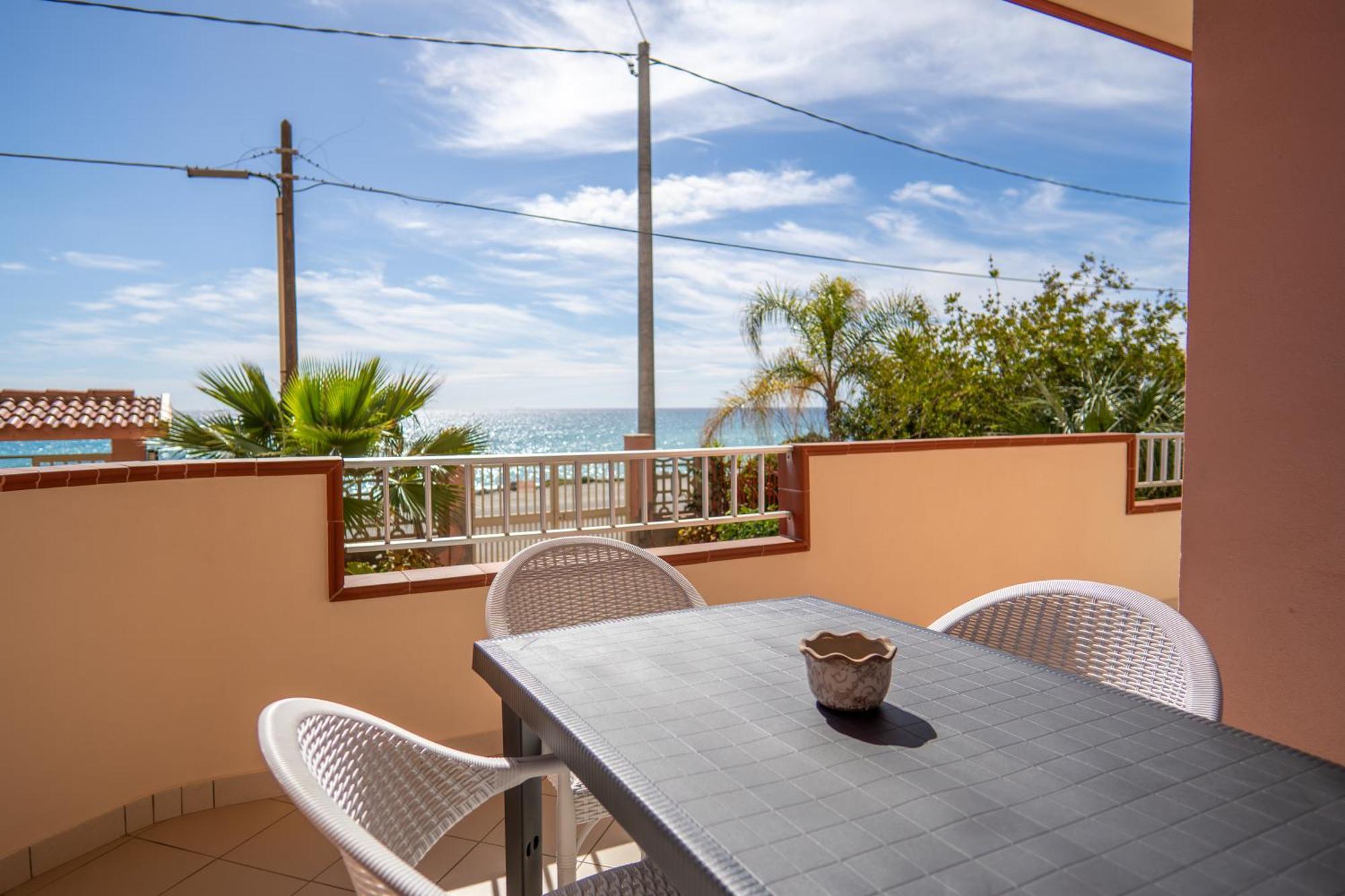 Casa Erika Apartment Bova Marina Luaran gambar
